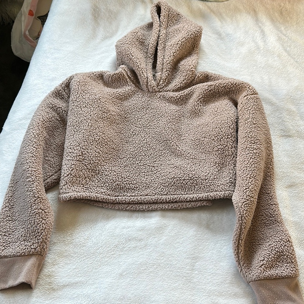 Hollister Gilly Hicks fuzzy crop hoodie